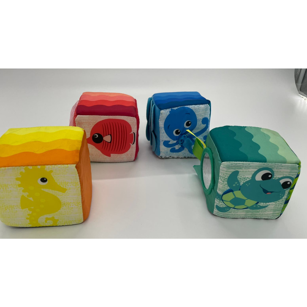 Set of 4 blocks: Hi-contrast, texture, shapes, and colors